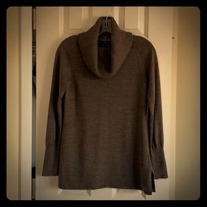 Smart wool cowl neck sweater